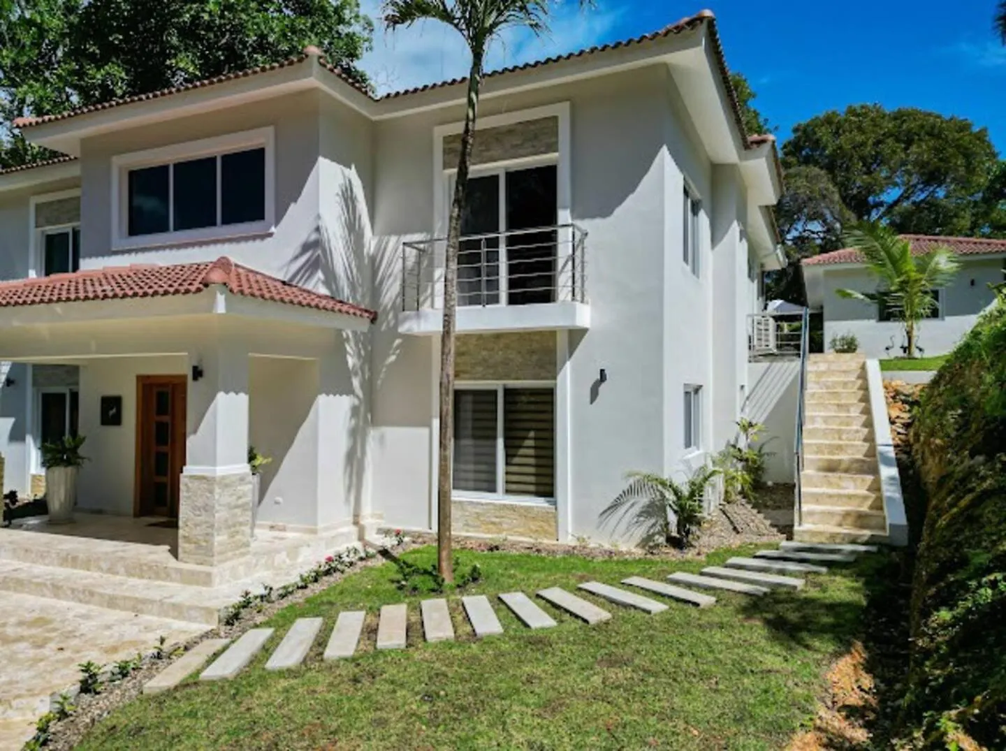 Modern 6 Bedroom Villa With Hot Tub Sosua Dominican Republic