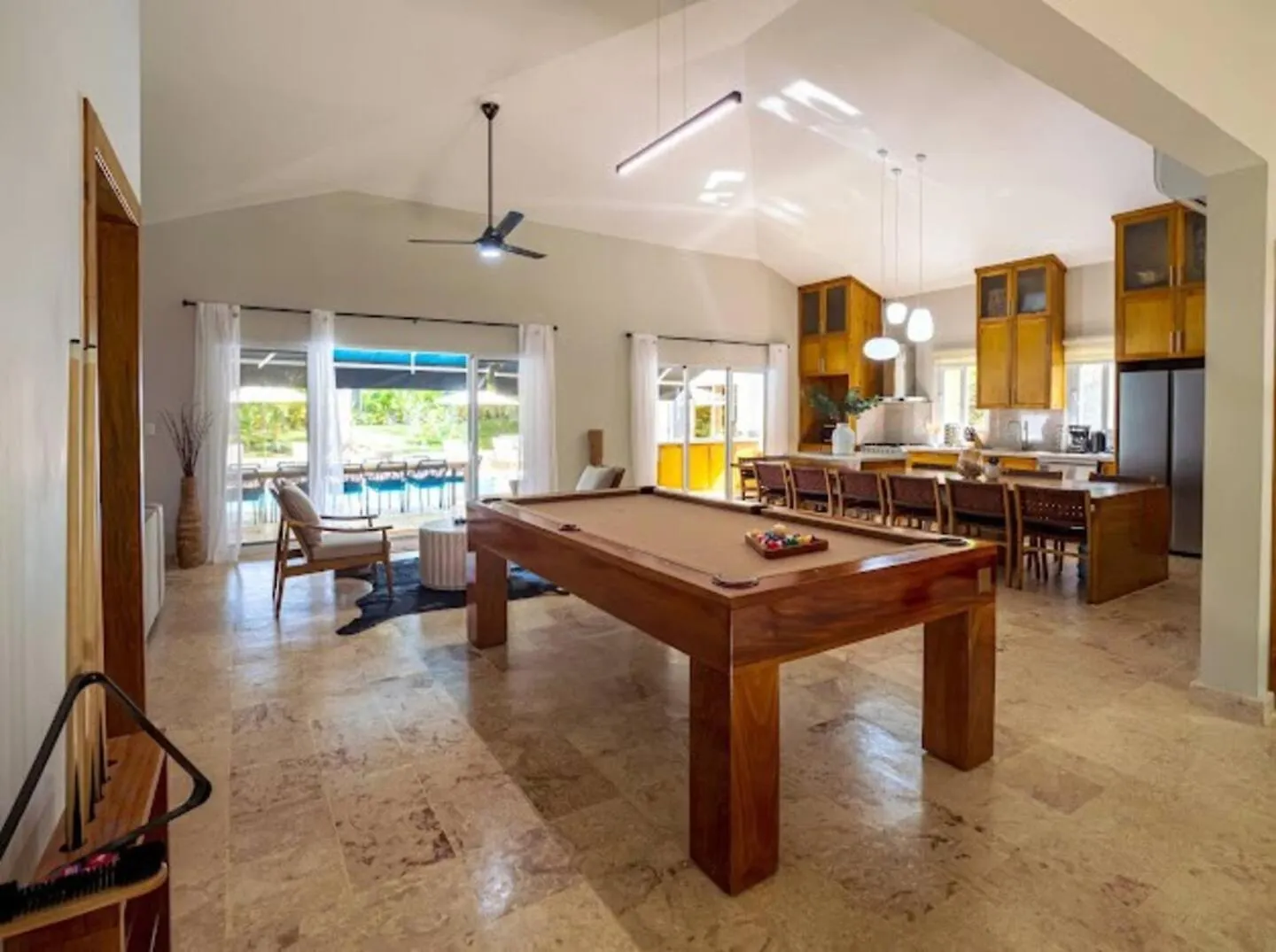 Modern 6 Bedroom Villa With Hot Tub Sosua Holiday home