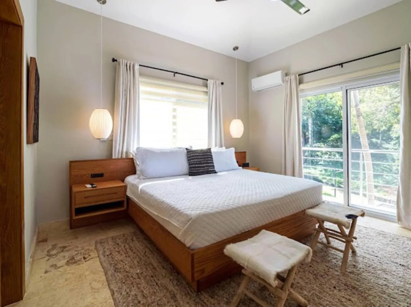 Modern 6 Bedroom Villa With Hot Tub Sosua