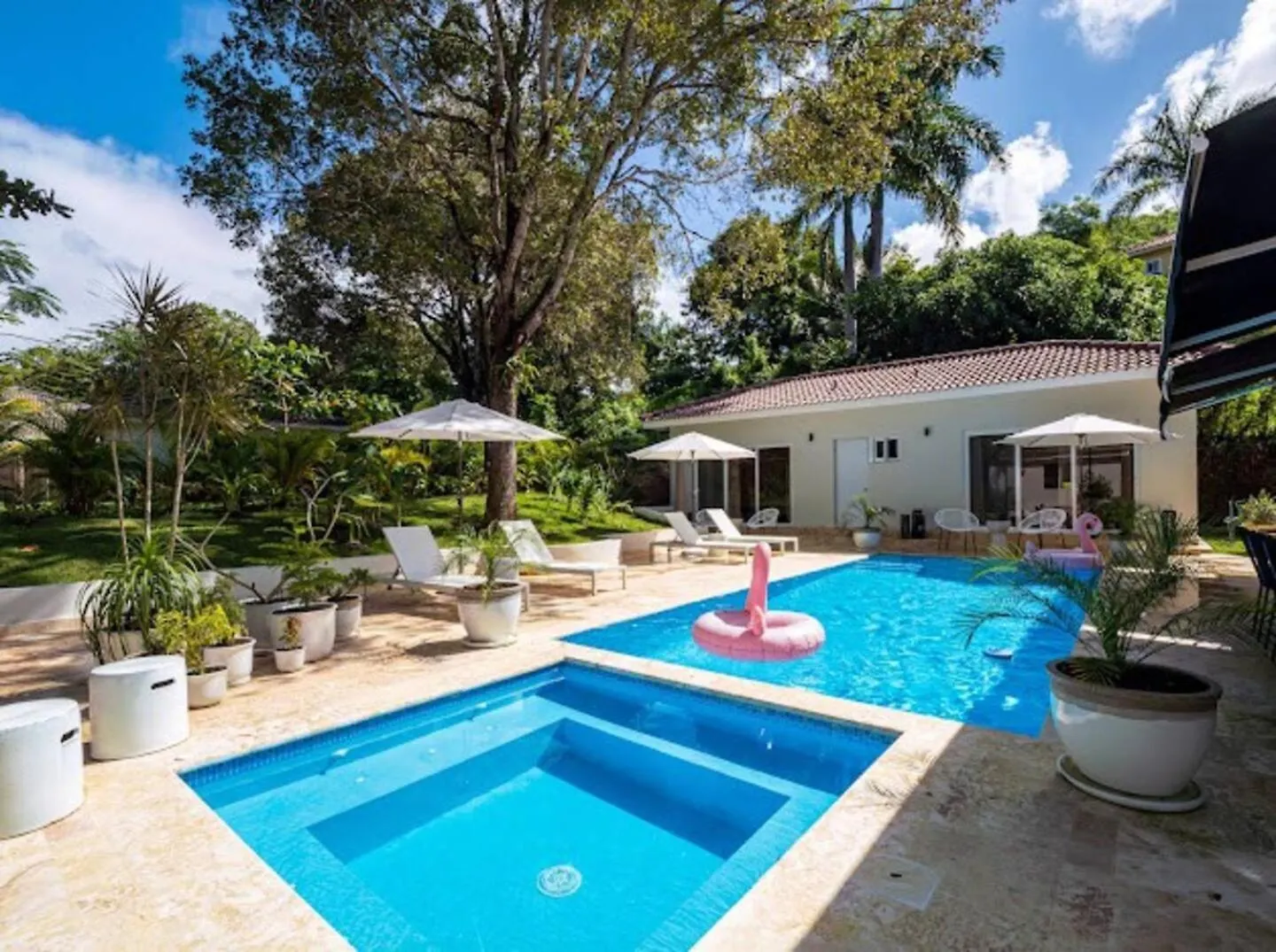 Modern 6 Bedroom Villa With Hot Tub Sosua Dominican Republic
