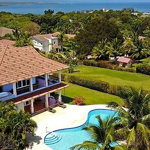 Residencial Hispaniola Villa